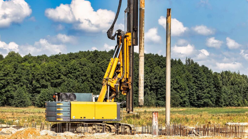 Piling machine